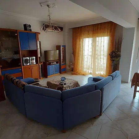 Apartment Spacious Thessaloniki